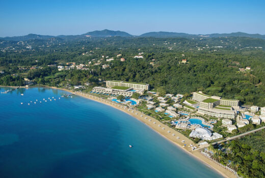 Ikos Dassia – luksusowy hotel należący do sieci hoteli Ikos Resorts